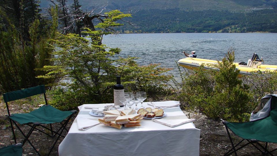 Pesca no Lago Fonck: Dia Completo com Guia e Almoço foto 1