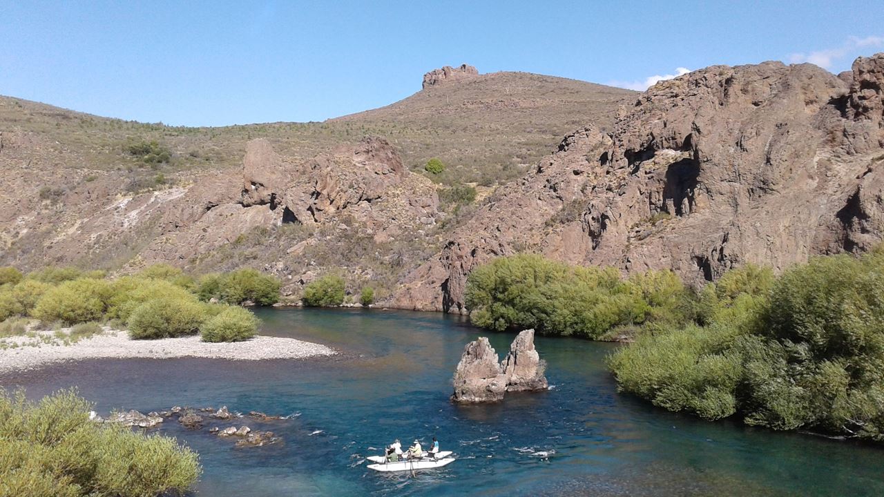 Dia De Pesca Fly Fishing O Spinning En El Río Limay (5)