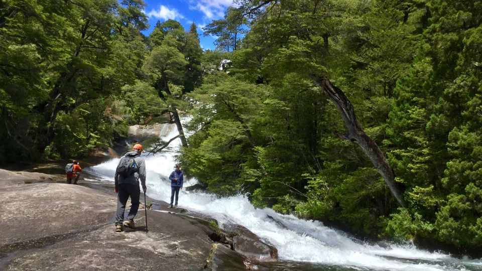 Trekking Privado nas Cataratas Ñivinco foto 4