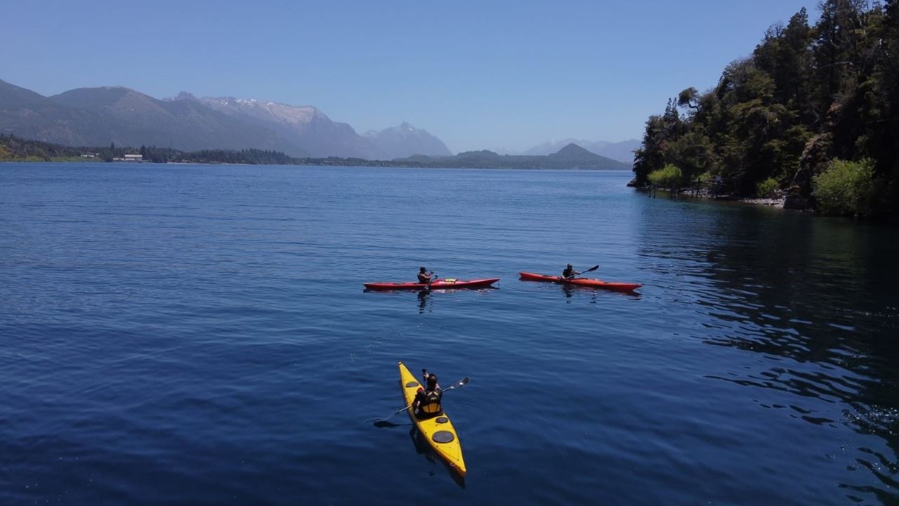 Kayak On Huemul Island (1)