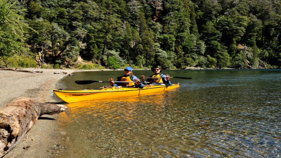Caiaque no Lago Mascardi: Dia Completo com Guia e Traslados foto 5