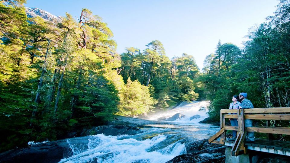 Puerto Blest e Cascada de Los Cántaros: Caminhada e Navegação foto 2