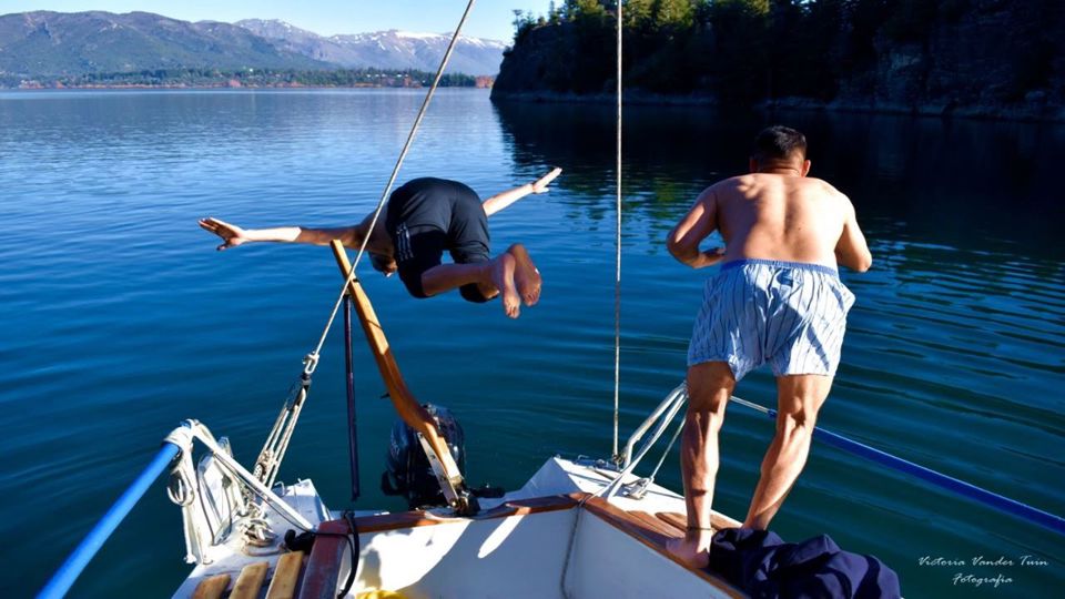 Passeio pelo Lago Nahuel Huapi de Veleiro foto 2