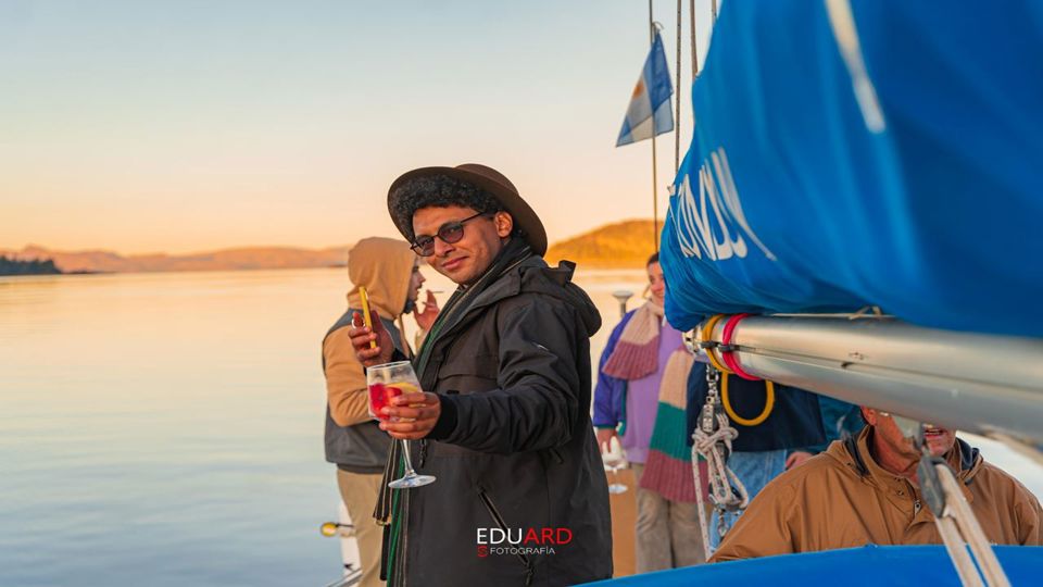 Passeio pelo Lago Nahuel Huapi de Veleiro foto 6