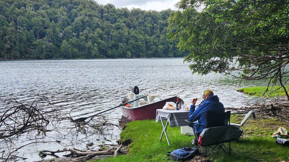 Pesca Com Mosca Nos Lagos Da Patagônia foto 3