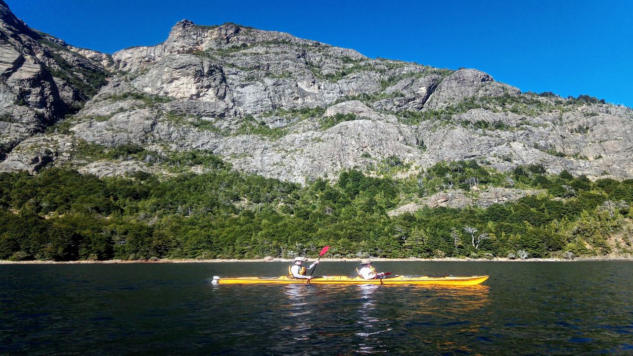 Excursión Kayak Lago Moreno O Gutierrez- Medio Día